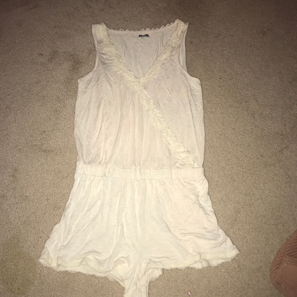 Aerie Romper - Picture 1 of 2
